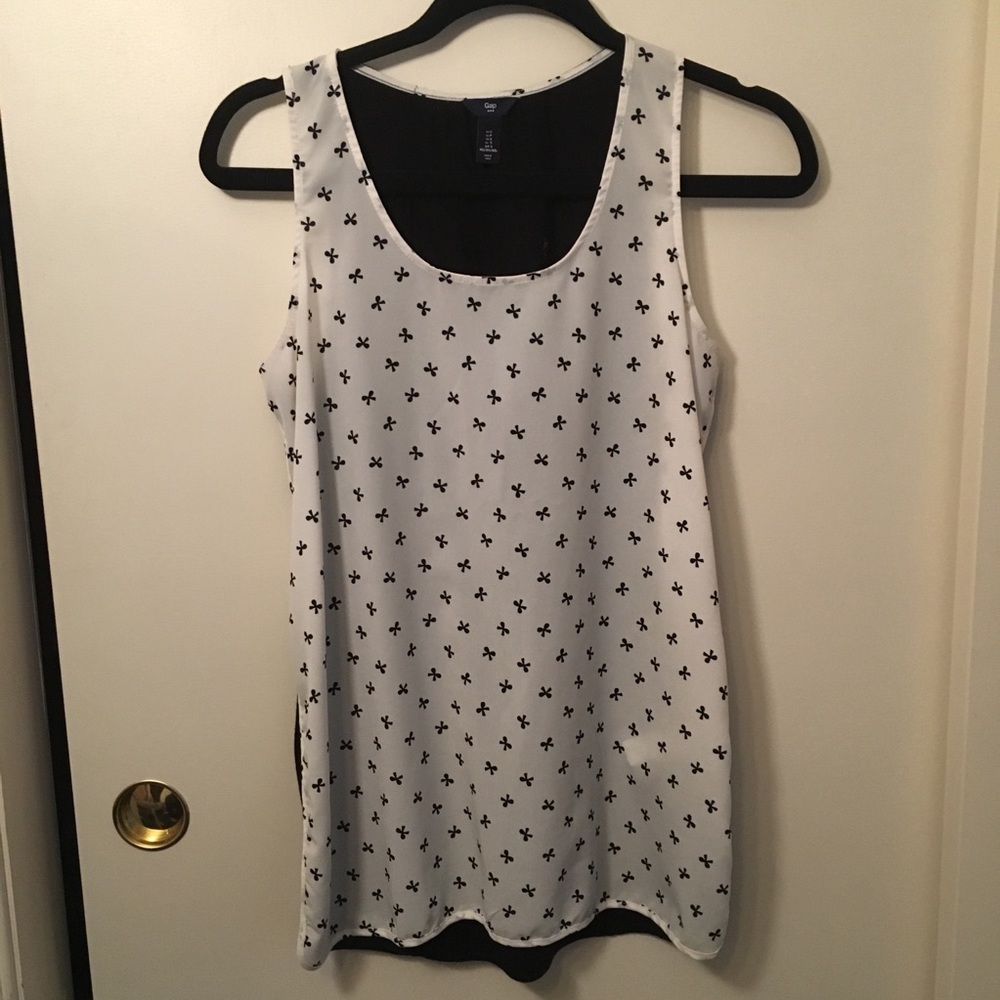 Gap bow tank